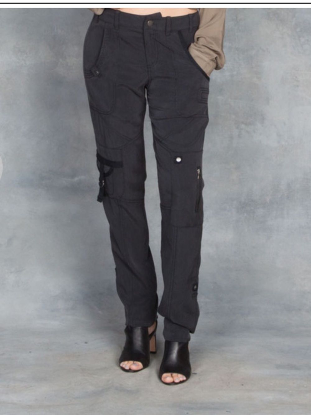 GO SILK ARMY PANTS in Washed Black Sz 4